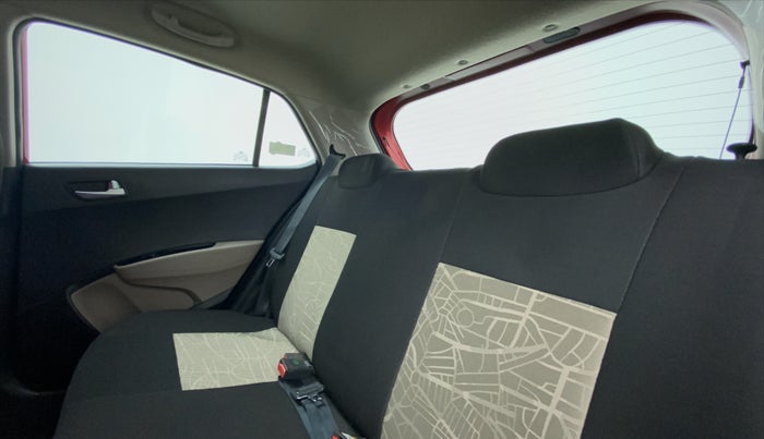 2019 Hyundai Grand i10 SPORTZ 1.2 KAPPA VTVT, Petrol, Manual, 5,984 km, Right Side Rear Door Cabin