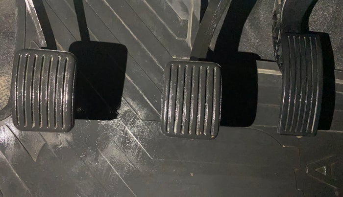 2021 Hyundai AURA SX 1.2, Petrol, Manual, 21,246 km, Pedals