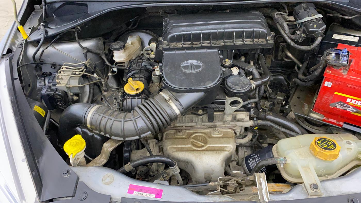 2019 Tata Tiago XT PETROL, Petrol, Manual, 41,962 km, Engine View - Right