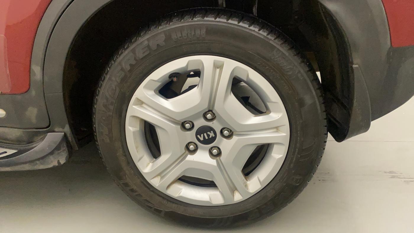 2021 KIA SONET HTX 1.5, Diesel, Manual, 20,127 km, Left Rear Wheel