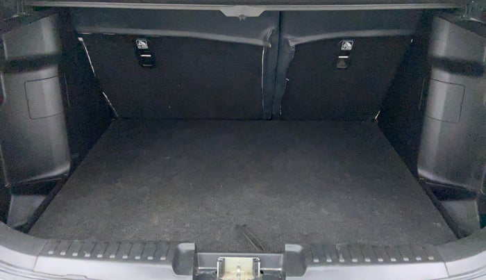 2018 Maruti Vitara Brezza ZDI PLUS, Diesel, Manual, 45,266 km, Boot Inside