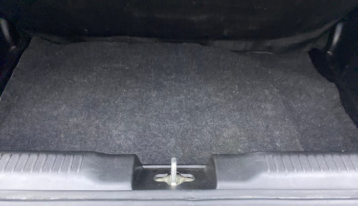 2022 Maruti Swift VXI, Petrol, Manual, 22,305 km, Boot Inside