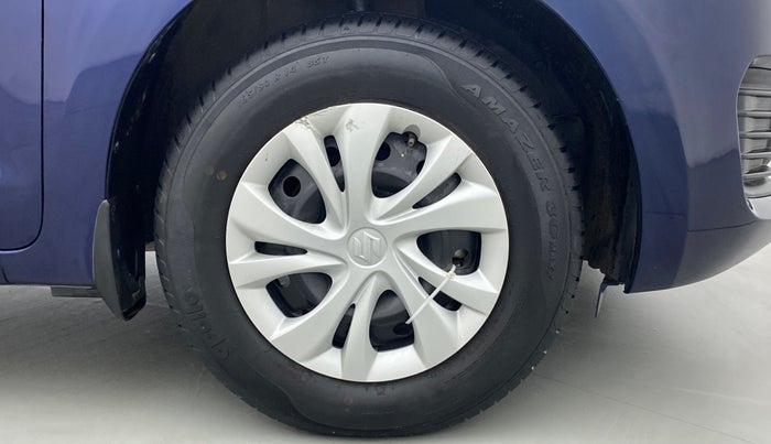 2022 Maruti Swift VXI, Petrol, Manual, 22,305 km, Right Front Wheel