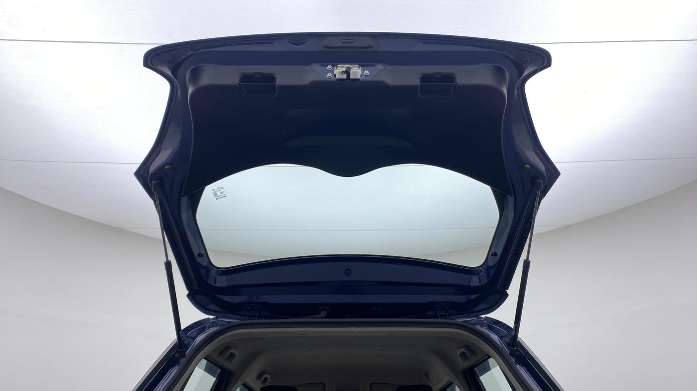 2022 Maruti Swift VXI, Petrol, Manual, 22,305 km, Boot Door Open