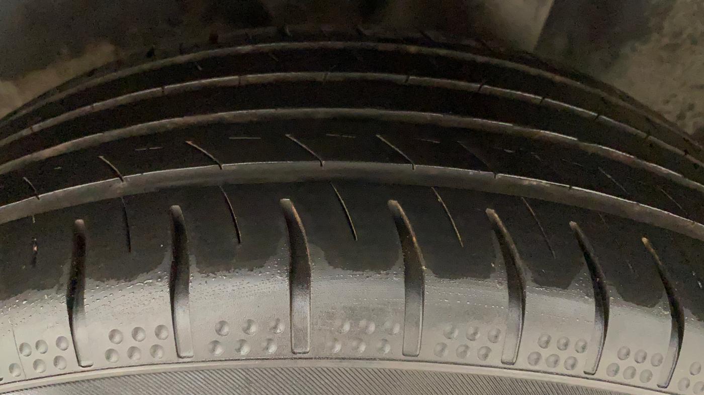 2015 Volkswagen Polo GT TSI AT, Petrol, Automatic, 85,287 km, Left Rear Tyre Tread