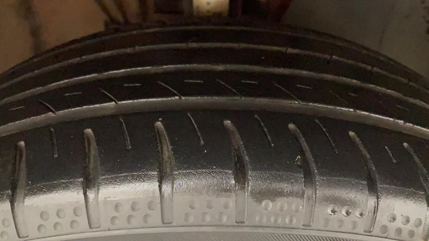 2015 Volkswagen Polo GT TSI AT, Petrol, Automatic, 85,287 km, Right Front Tyre Tread