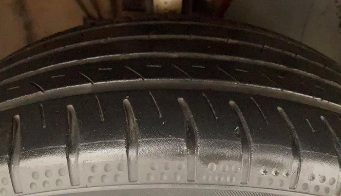 2015 Volkswagen Polo GT TSI AT, Petrol, Automatic, 85,287 km, Right Front Tyre Tread