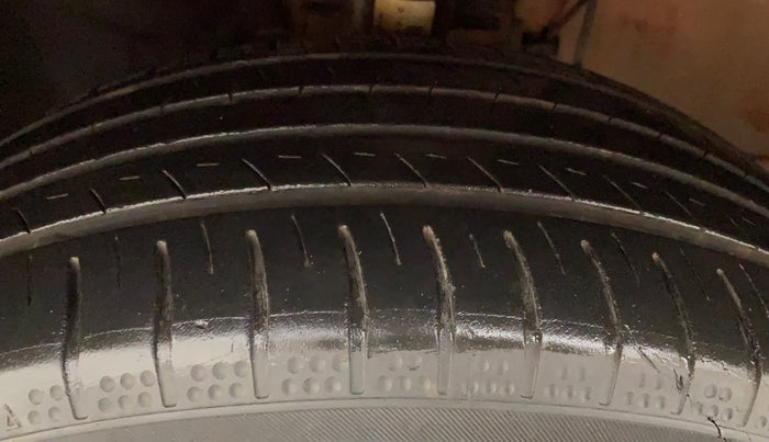 2015 Volkswagen Polo GT TSI AT, Petrol, Automatic, 85,287 km, Left Front Tyre Tread