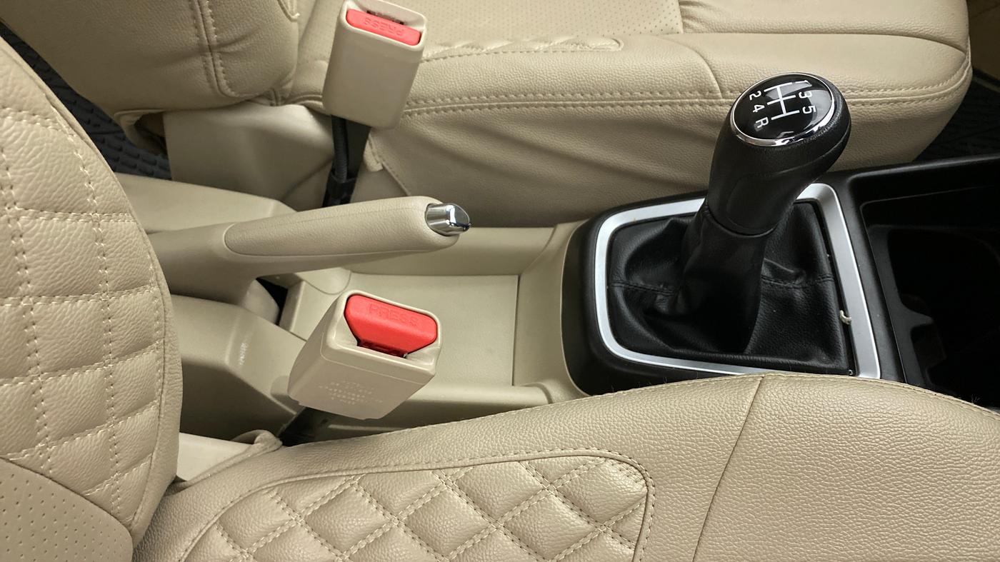 2021 Maruti Dzire ZXI Plus, Petrol, Manual, 16,144 km, Gear Lever
