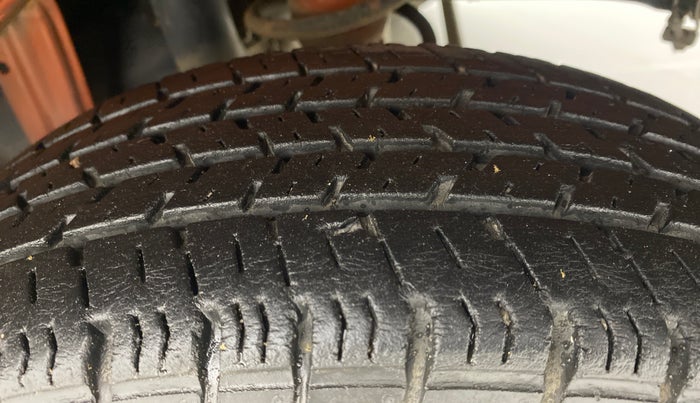 2016 Maruti Alto K10 VXI AMT P, Petrol, Automatic, 35,441 km, Left Rear Tyre Tread