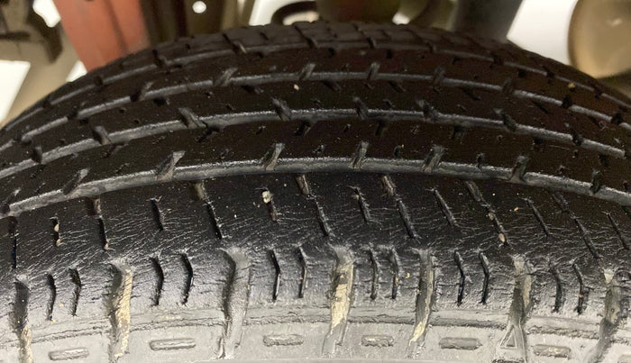 2016 Maruti Alto K10 VXI AMT P, Petrol, Automatic, 35,441 km, Right Rear Tyre Tread