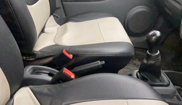 2016 Maruti Alto 800 LXI, Petrol, Manual, 84,184 km, Gear Lever