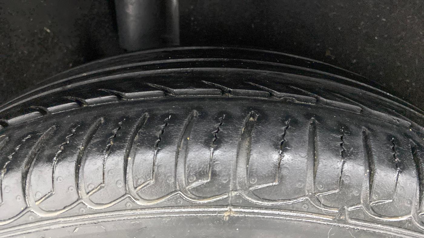 2020 Ford Ecosport TITANIUM 1.5L DIESEL, Diesel, Manual, 47,892 km, Right Rear Tyre Tread