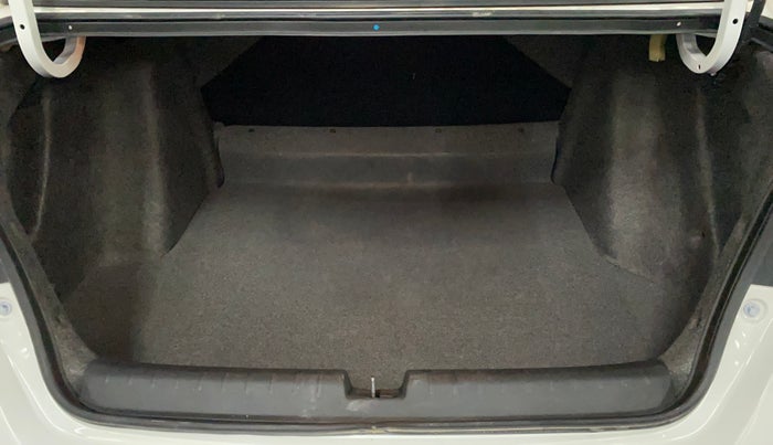 2020 Honda City 1.5L I-VTEC V MT 5TH GEN, Petrol, Manual, 19,345 km, Boot Inside