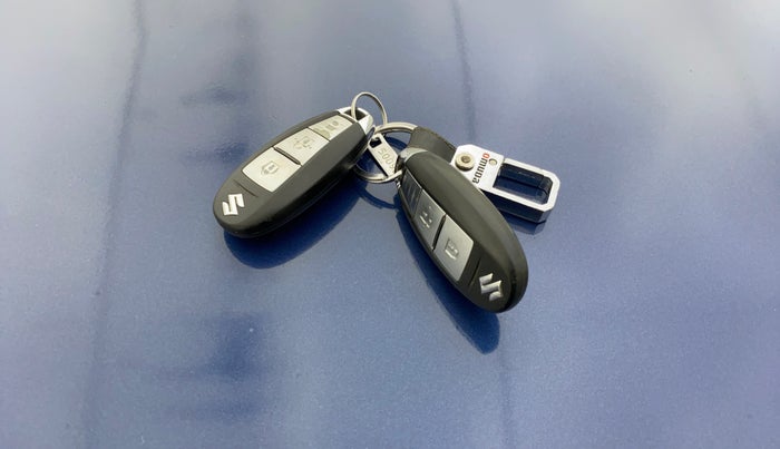 2016 Maruti Baleno ZETA PETROL 1.2, Petrol, Manual, 47,373 km, Key Close Up