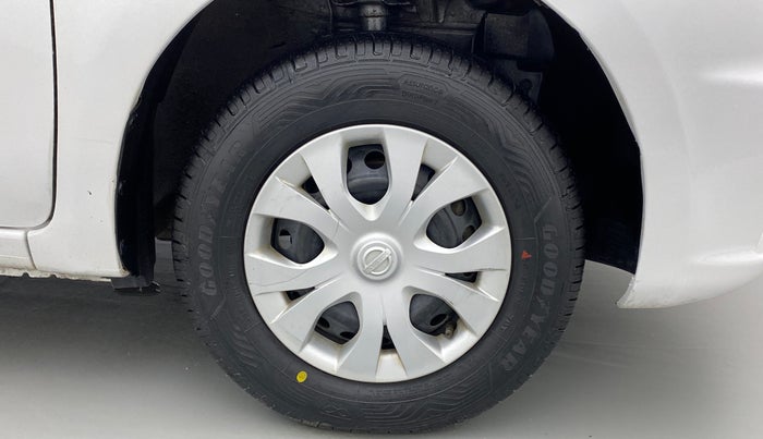 2017 Nissan Micra Active XV, Petrol, Manual, 52,482 km, Right Front Wheel