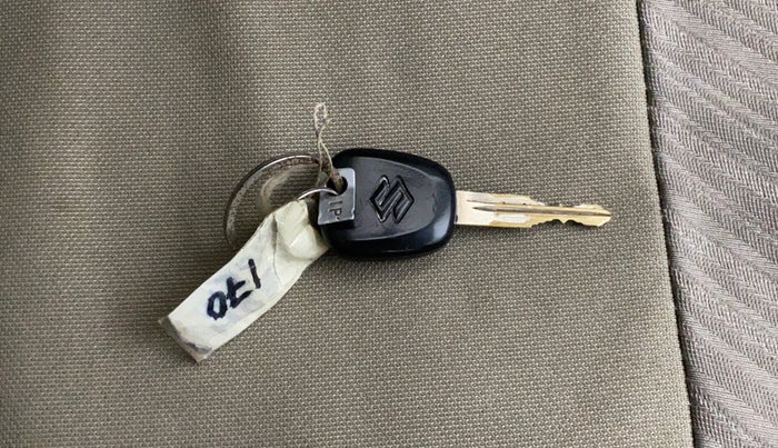 2018 Maruti Alto K10 VXI, Petrol, Manual, 80,766 km, Key Close Up