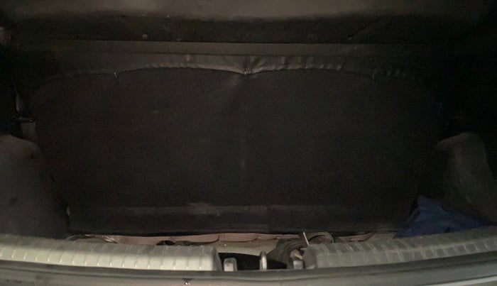 2016 Hyundai Grand i10 SPORTZ 1.2 KAPPA VTVT, Petrol, Manual, 51,058 km, Boot Inside