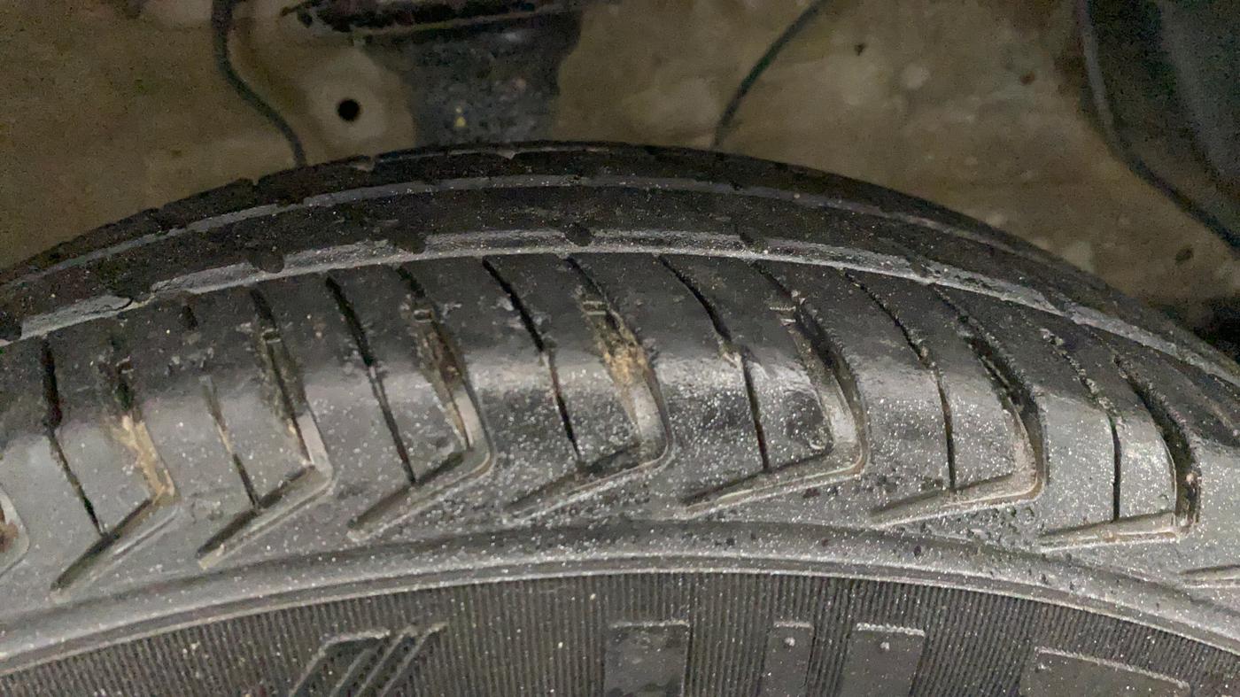 2025 Maruti Alto K10 VXi Plus (O), Petrol, Manual, 52,800 km, Right Front Tyre Tread