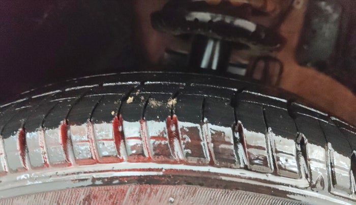 2019 Volkswagen Polo TRENDLINE 1.0L, Petrol, Manual, 77,759 km, Left Front Tyre Tread