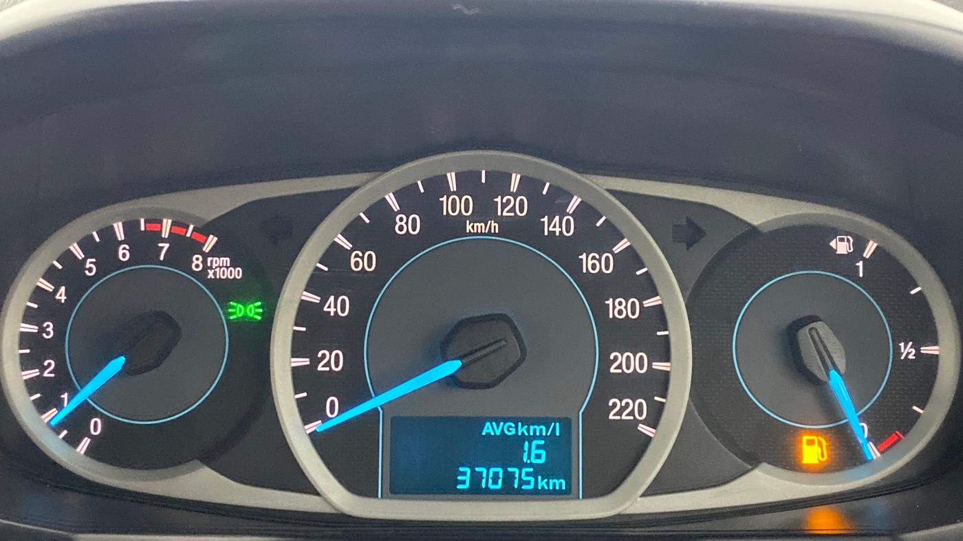 2016 Ford New Figo 1.2 TITANIUM, Petrol, Manual, 37,352 km, Odometer Image