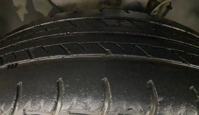 2018 Hyundai Elite i20 ASTA 1.2, Petrol, Manual, 46,228 km, Left Front Tyre Tread