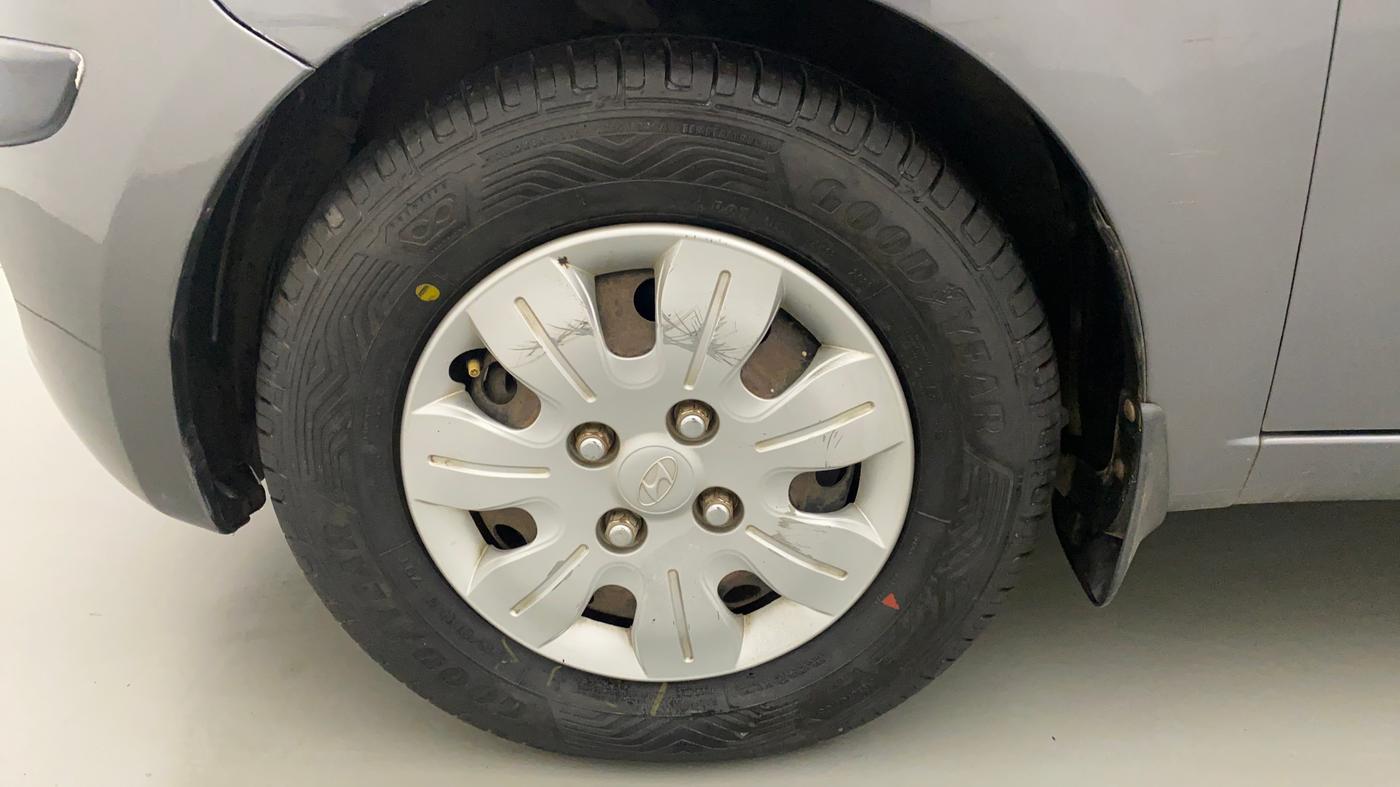 2010 Hyundai i10 MAGNA 1.2, Petrol, Manual, 40,461 km, Left Front Wheel