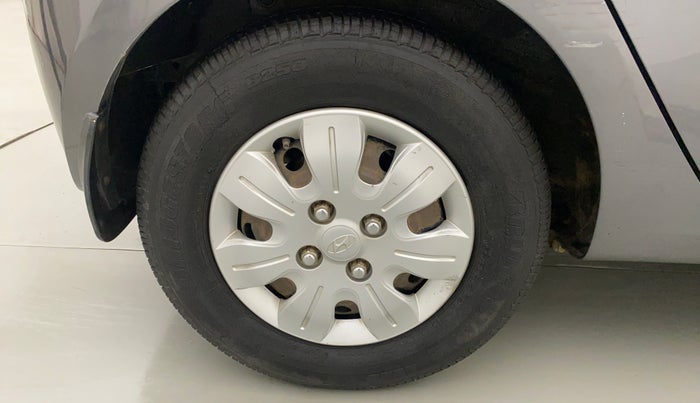 2010 Hyundai i10 MAGNA 1.2, Petrol, Manual, 40,461 km, Right Rear Wheel