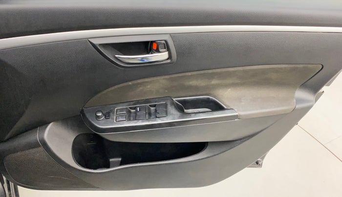 2015 Maruti Swift VXI, Petrol, Manual, 1,03,386 km, Driver Side Door Panels Control