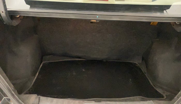 2012 Maruti Swift Dzire VXI, Petrol, Manual, 65,844 km, Boot Inside