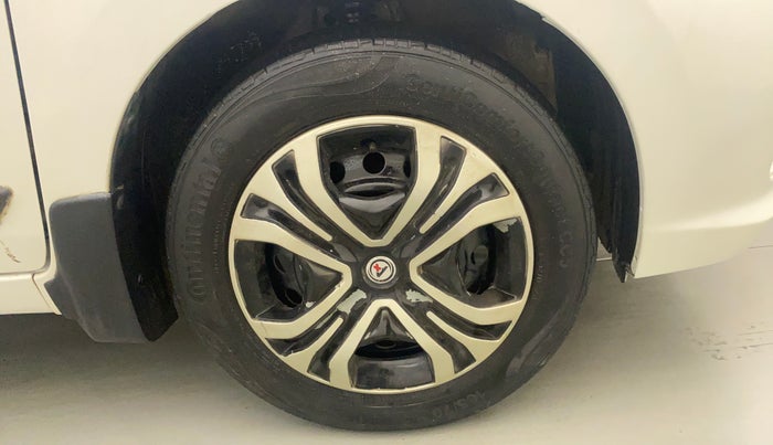 2018 Maruti Celerio VXI CNG, CNG, Manual, 93,779 km, Right Front Wheel