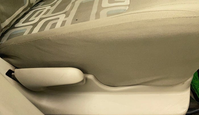 2018 Maruti Celerio VXI CNG, CNG, Manual, 93,779 km, Driver Side Adjustment Panel