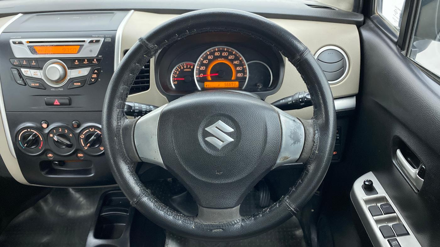 2014 Maruti Wagon R 1.0 VXI, Petrol, Manual, 1 km, Steering Wheel Close Up