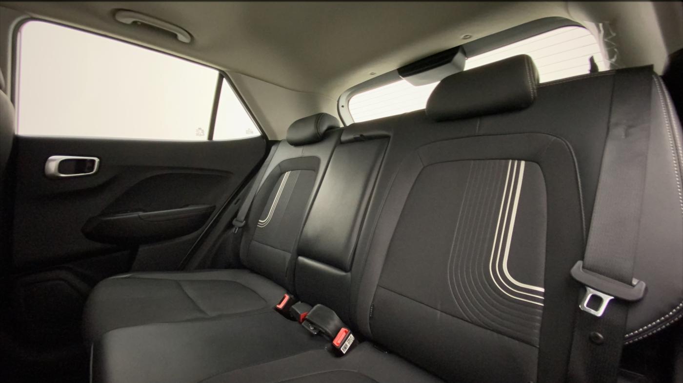 2021 Hyundai VENUE SX 1.0 (O) TURBO, Petrol, Manual, 16,860 km, Right Side Rear Door Cabin