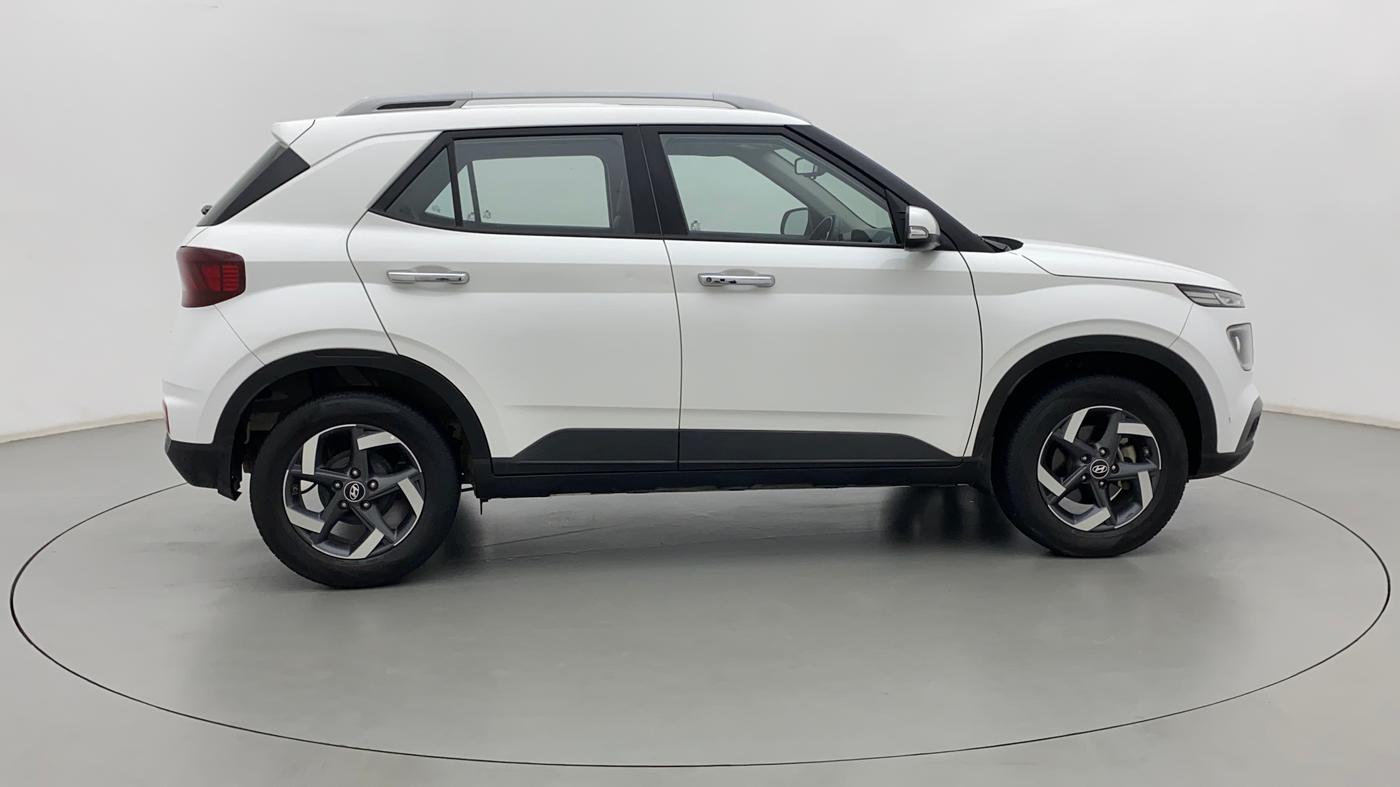 2021 Hyundai VENUE SX 1.0 (O) TURBO, Petrol, Manual, 16,860 km, Right Side View