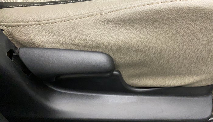 2018 Maruti Celerio X ZXI, Petrol, Manual, 26,059 km, Driver Side Adjustment Panel