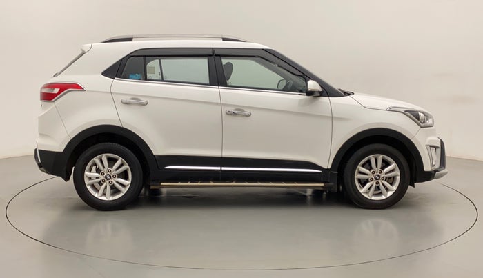 2017 Hyundai Creta SX PLUS 1.6 PETROL, Petrol, Manual, 78,640 km, Right Side View
