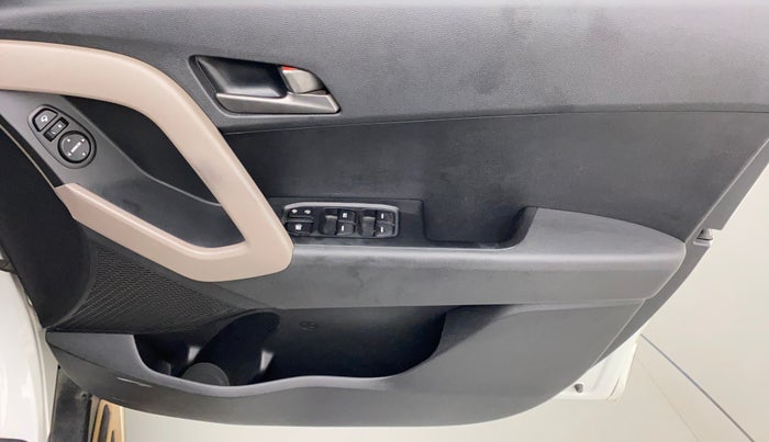 2017 Hyundai Creta SX PLUS 1.6 PETROL, Petrol, Manual, 78,640 km, Driver Side Door Panels Control