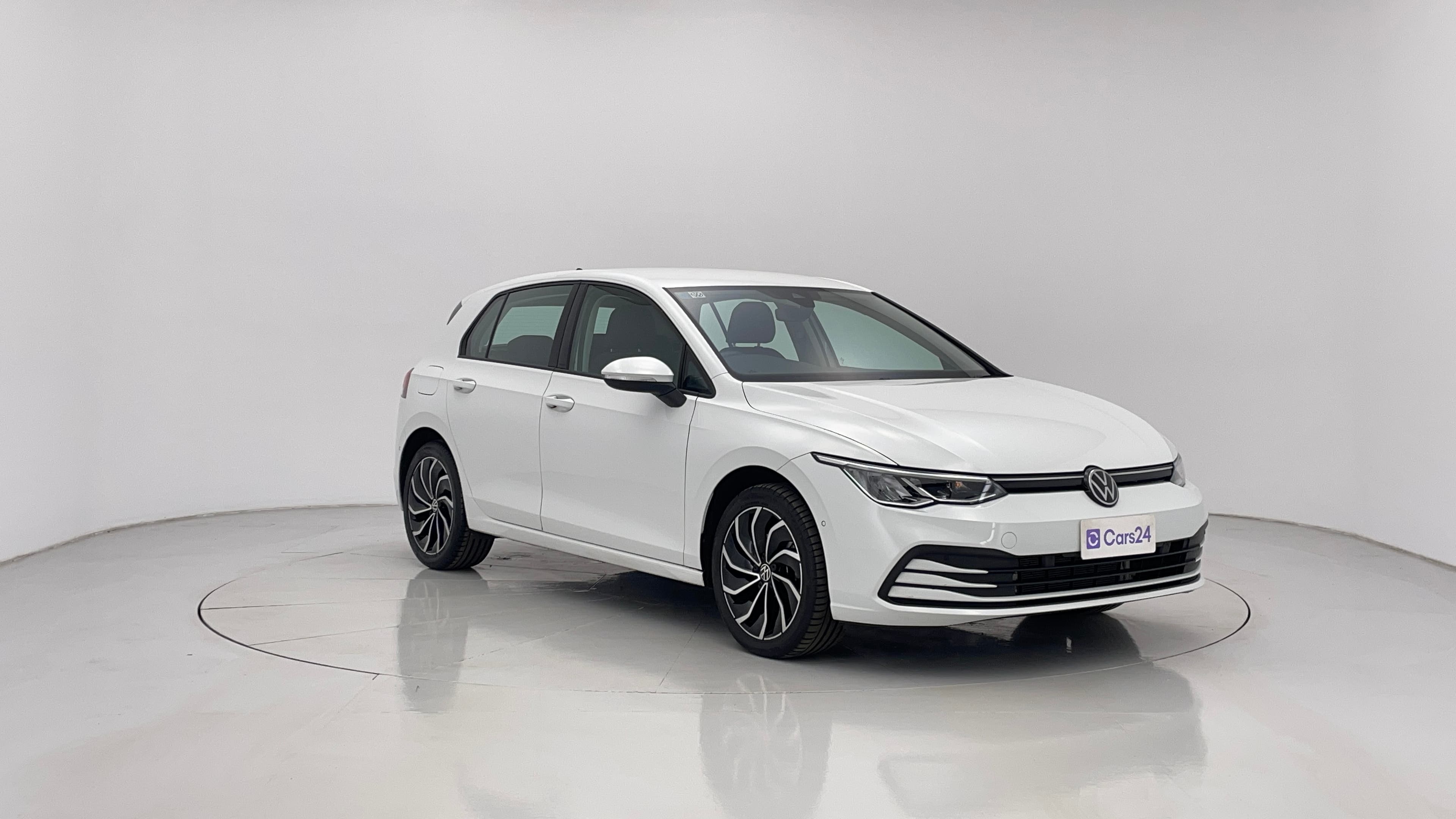 Volkswagen Golf image