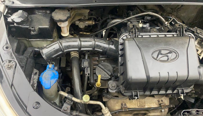 2013 Hyundai i10 ERA 1.1, Petrol, Manual, 1,33,436 km, Engine View - Right