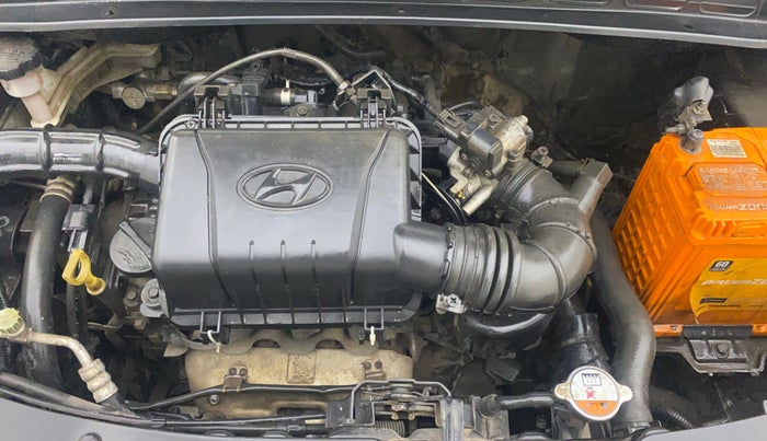 2013 Hyundai i10 ERA 1.1, Petrol, Manual, 1,33,436 km, Engine View