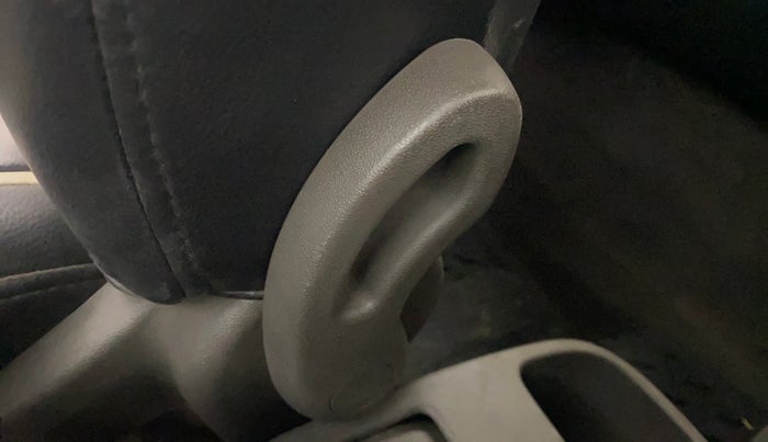 2013 Hyundai i10 ERA 1.1, Petrol, Manual, 1,33,436 km, Driver Side Adjustment Panel