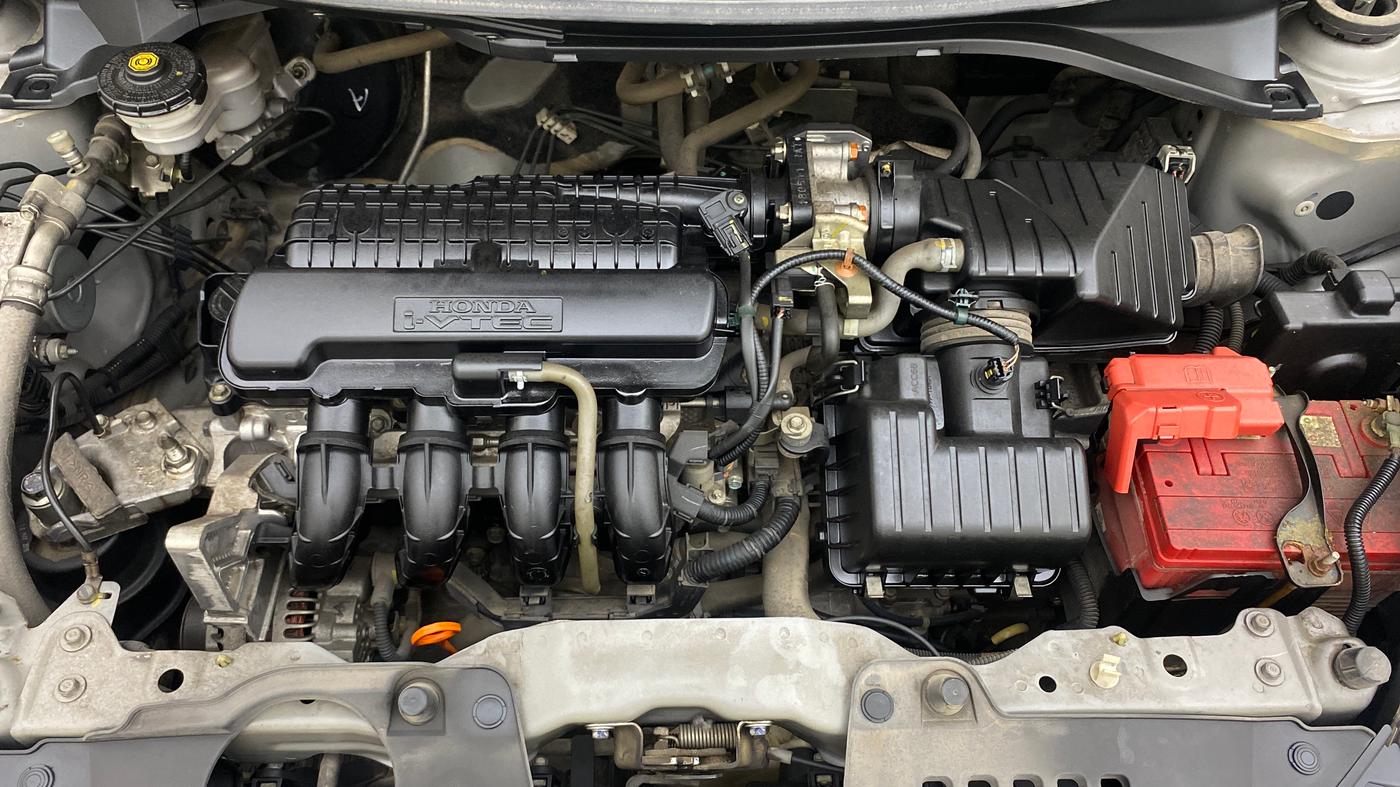 2018 Honda Brio VX AT, Petrol, Automatic, 37,121 km, Engine View