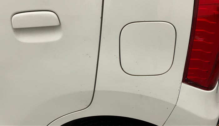 2014 Maruti Wagon R 1.0 VXI, Petrol, Manual, 47,908 km, Left quarter panel - Minor scratches