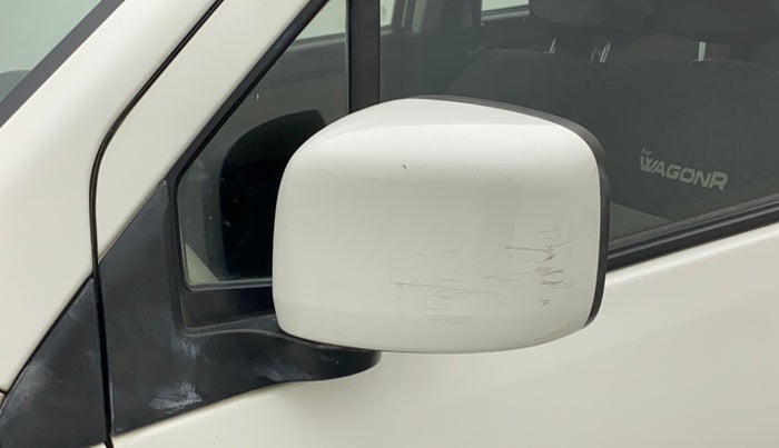2014 Maruti Wagon R 1.0 VXI, Petrol, Manual, 47,908 km, Left rear-view mirror - Minor scratches