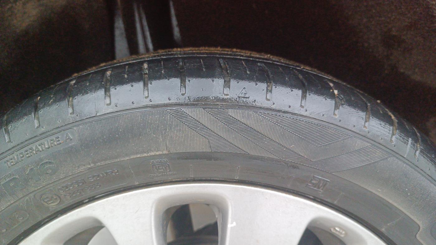 2018 Maruti Baleno ALPHA CVT PETROL 1.2, Petrol, Automatic, 35,379 km, Right Rear Tyre Tread