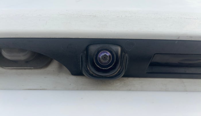 2018 Hyundai Creta SX 1.6 DIESEL DUAL TONE, Diesel, Manual, 1,10,150 km, Parking Camera