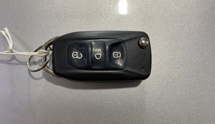 2016 Tata Bolt XM REVOTRON, Petrol, Manual, 55,482 km, Key Close Up