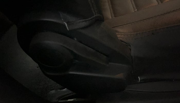 2021 Tata ALTROZ XE PETROL, Petrol, Manual, 44,840 km, Driver Side Adjustment Panel