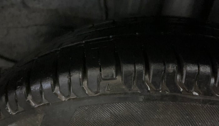 2021 Tata ALTROZ XE PETROL, Petrol, Manual, 44,840 km, Left Rear Tyre Tread